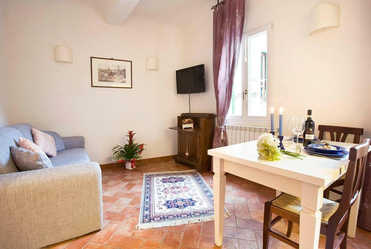 Ellen'S Cozy Apartment Флоренция Экстерьер фото